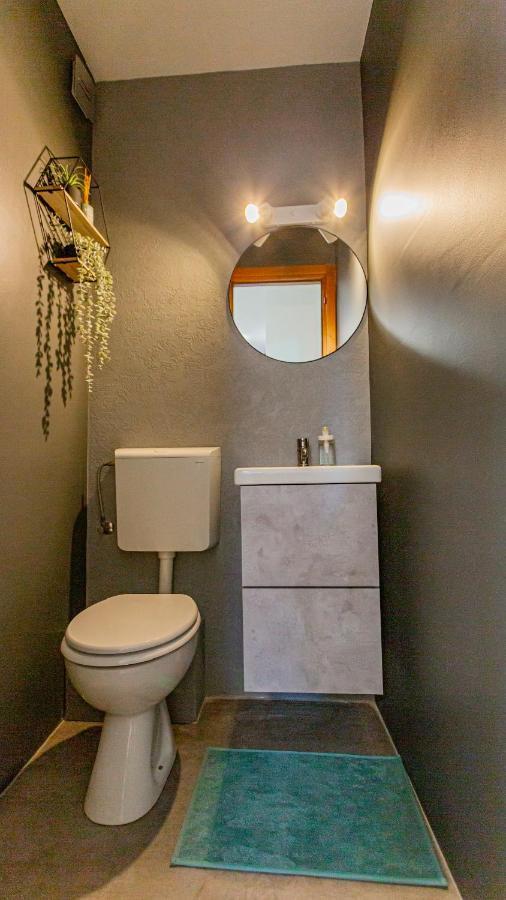 New Delux Green Garden Apartment With Hotube **** Split Kültér fotó
