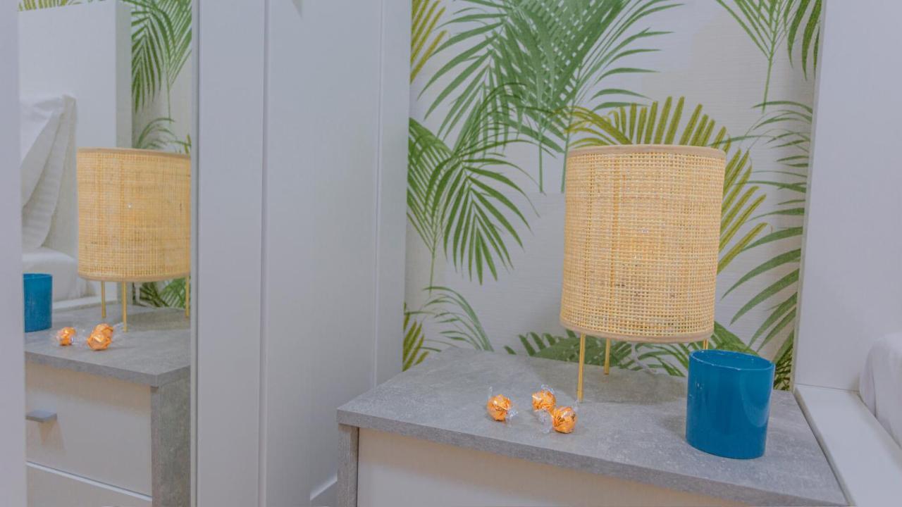 New Delux Green Garden Apartment With Hotube **** Split Kültér fotó