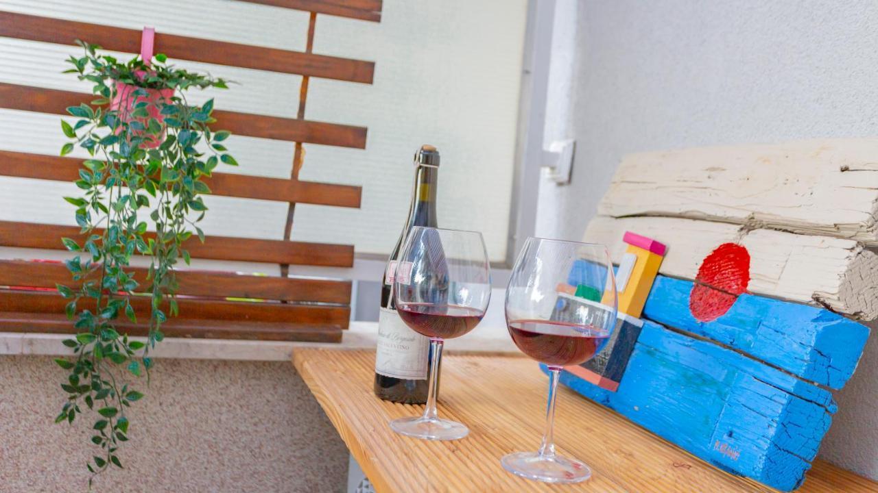 New Delux Green Garden Apartment With Hotube **** Split Kültér fotó