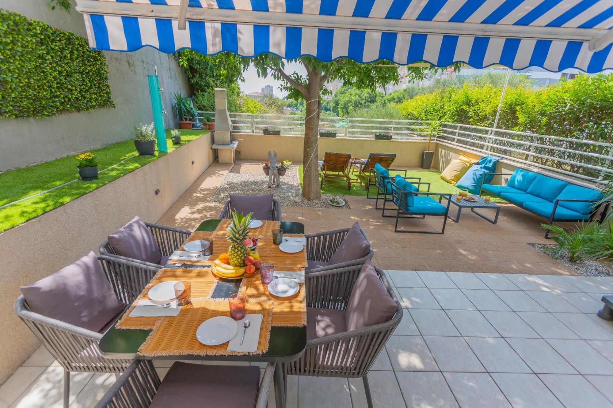 New Delux Green Garden Apartment With Hotube **** Split Kültér fotó