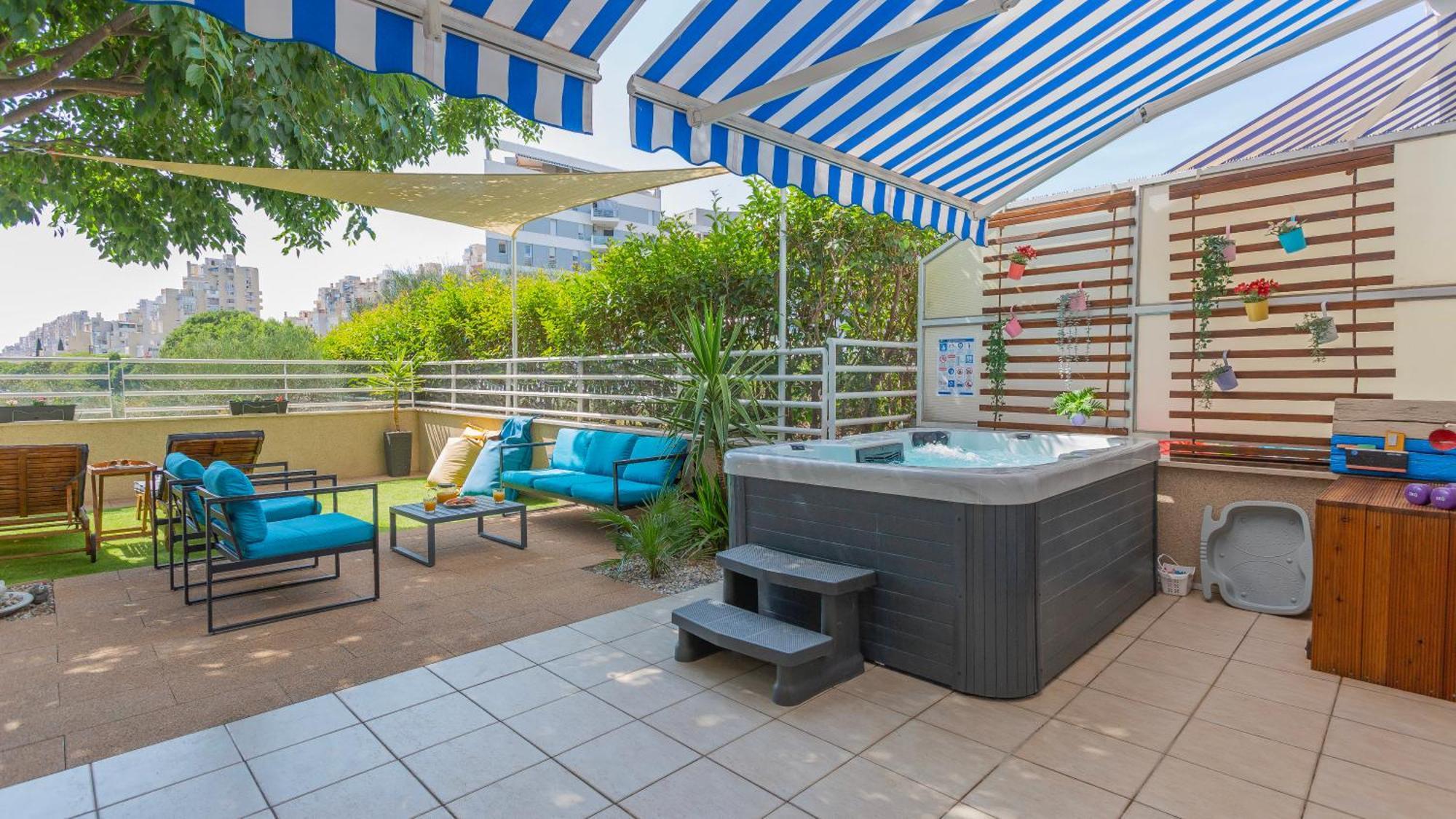 New Delux Green Garden Apartment With Hotube **** Split Kültér fotó
