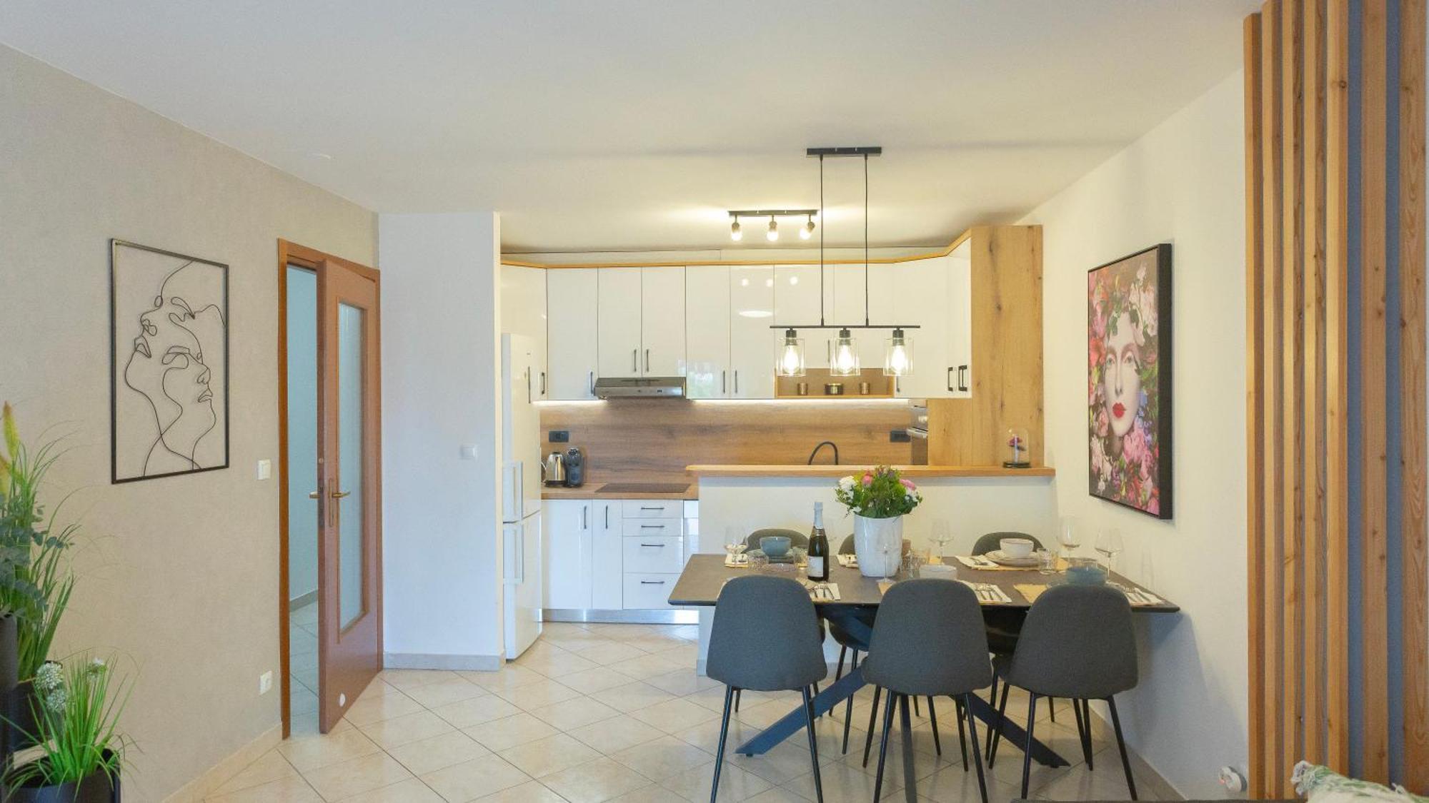 New Delux Green Garden Apartment With Hotube **** Split Kültér fotó