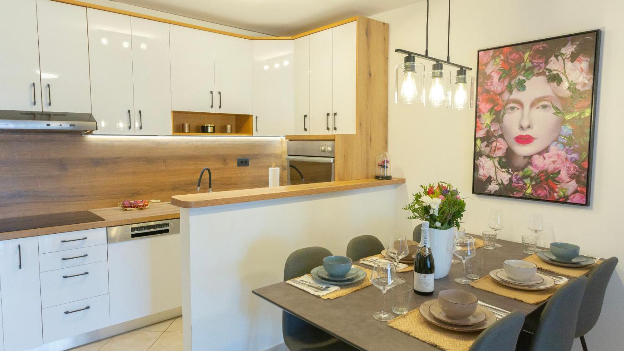 New Delux Green Garden Apartment With Hotube **** Split Kültér fotó